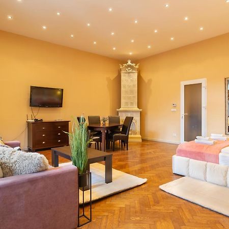 Central Park Residence บราชอฟ ภายนอก รูปภาพ